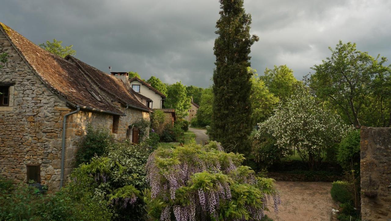 Gite Le Bedigas Bed & Breakfast Beduer Exterior photo